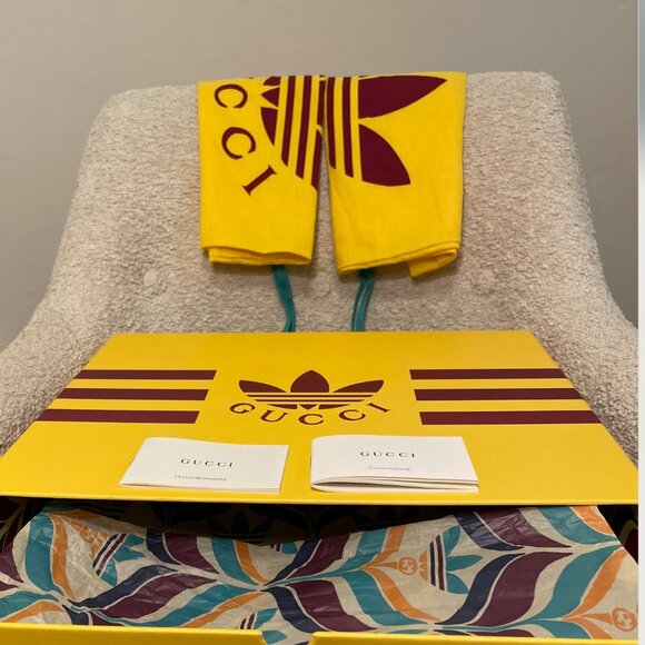 [SOLD] Gucci X Adidas Sneaker Boot - Size 36 (US 5.5) - Picture 12 of 16